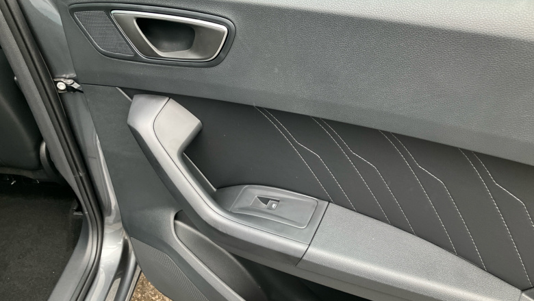 SEAT Ateca 1.5 TSI EVO FR Line 5dr DSG Petrol Estate